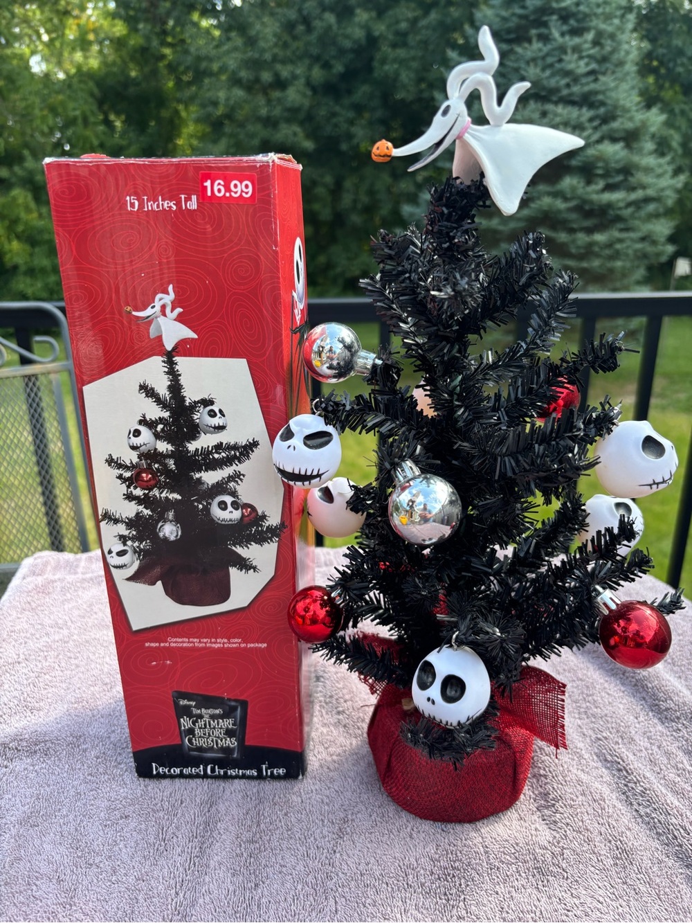 Nightmare Before Christmas Black Tree Zero Decorated Desktop Shatterproof 15”